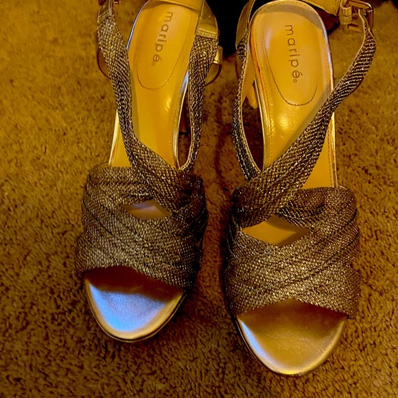 Maripè - Picture 1 of 2